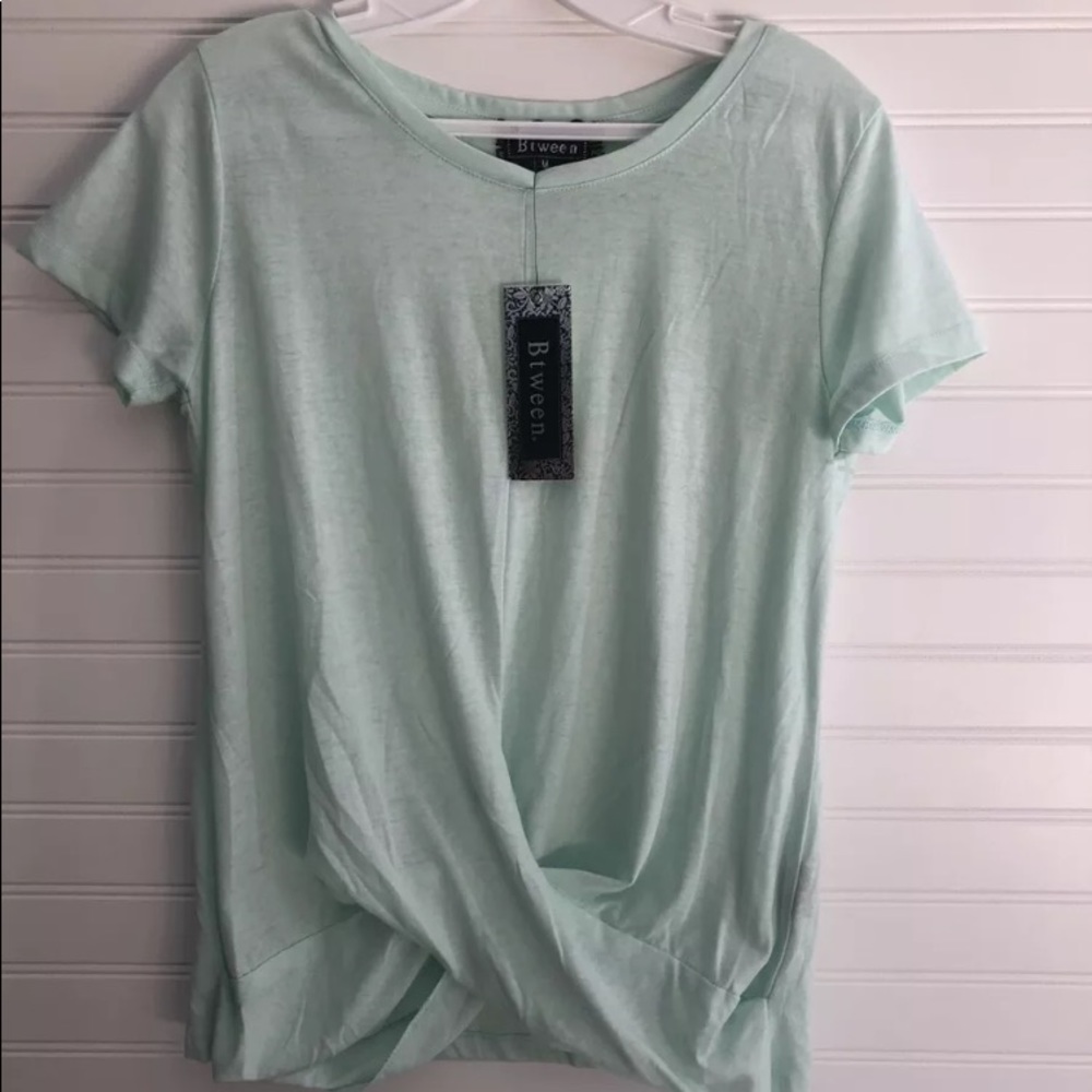 Short sleeve shirt